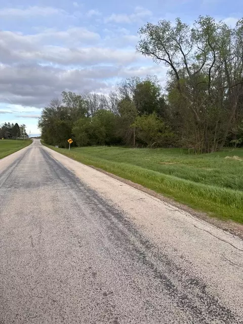 frontier road, Denmark, WI 54208 photo 3