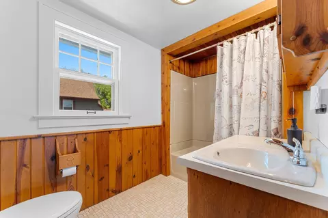 Bath - 1128 W Winnebago St, Appleton, WI 54914 photo 1 of 3