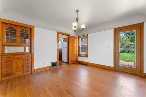 Living - 1128 W Winnebago St, Appleton, WI 54914 photo 5 of 5