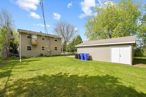 Exterior - 1906 W Pine St, Appleton, WI 54914 photo 2 of 5