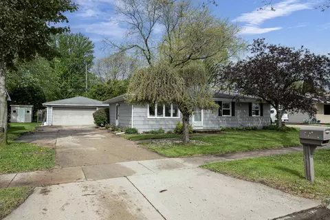 3149 N Durkee St, Appleton, WI 54911