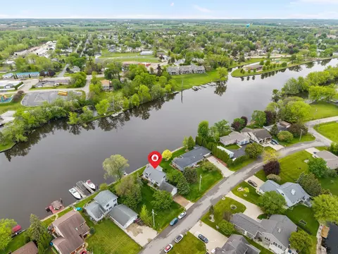View/Area - 728 E River Dr, Omro, WI 54963 photo 6 of 8