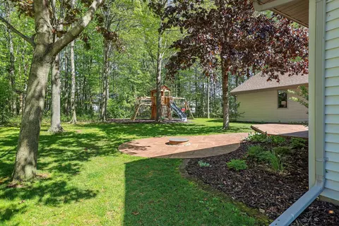 Exterior - 233 Burning Tree Ct, Wrightstown, WI 54180 photo 8 of 17