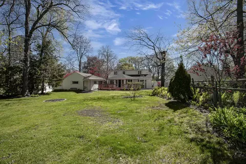 Exterior - 2207 S Gladys Ave, Appleton, WI 54915 photo 10 of 12