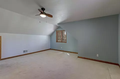 Bedroom - 2207 S Gladys Ave, Appleton, WI 54915 photo 5 of 6