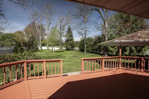 Exterior - 2207 S Gladys Ave, Appleton, WI 54915 photo 9 of 12