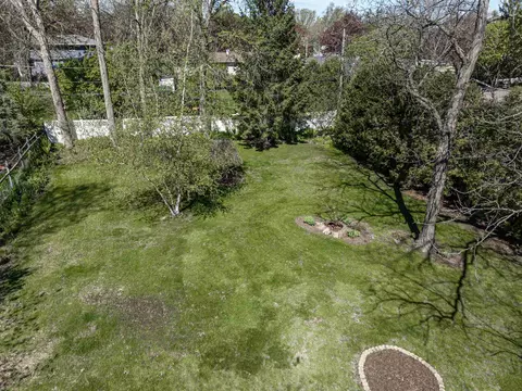 Exterior - 2207 S Gladys Ave, Appleton, WI 54915 photo 12 of 12