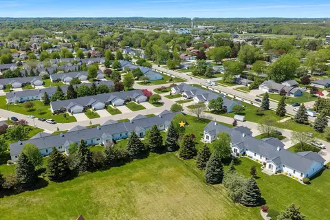 View/Area - 923 W Windtree Dr, Appleton, WI 54914 photo 12 of 13