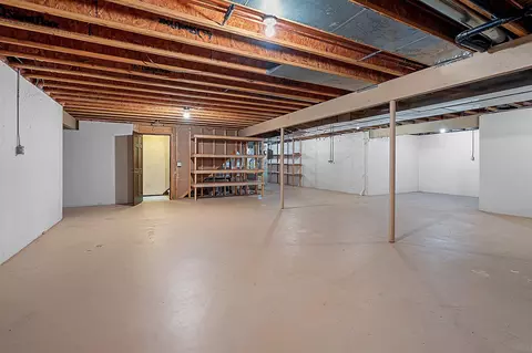 Other - 923 W Windtree Dr, Appleton, WI 54914 photo 9 of 11