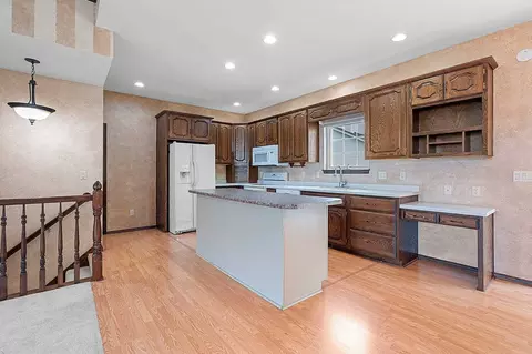 Kitchen - 923 W Windtree Dr, Appleton, WI 54914 photo 1 of 2