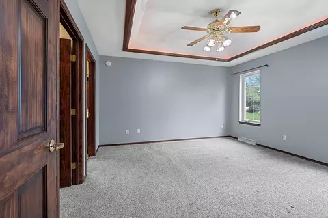 Bedroom - 923 W Windtree Dr, Appleton, WI 54914 photo 1 of 7