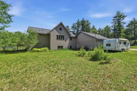 w6140 County Road H, Wild Rose, WI 54984
