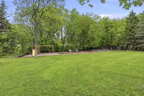 Exterior - n321 Stoney Brook Road, Appleton, WI 54915 photo 7 of 8