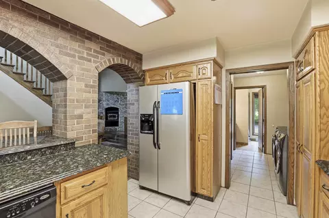 Entry Way - n321 Stoney Brook Road, Appleton, WI 54915 photo 3 of 4