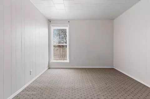 Bedroom - 323 5th St, Algoma, WI 54201 photo 10 of 10
