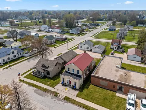 View/Area - 323 5th St, Algoma, WI 54201 photo 2 of 10