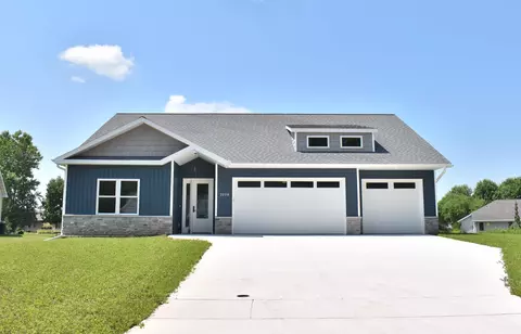 3208 Eclipse Dr, Green Bay, WI 54311