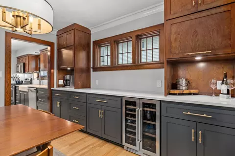 Kitchen - 208 W Parkway Blvd, Appleton, WI 54911 photo 1 of 5