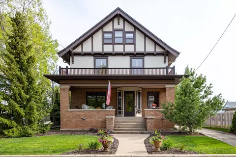 823 Washington Ave, Oshkosh, WI 54901