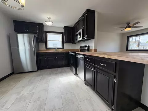 Kitchen - 833 W Browning St, Appleton, WI 54914 photo 5 of 5