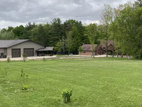 e7696 Horn Road, Marion, WI 54950