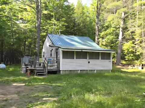 16594 County Rd W, Mountain, WI 54149