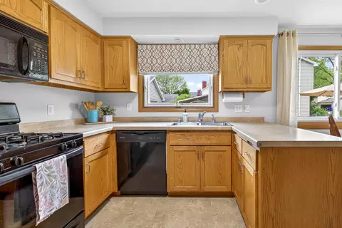 Kitchen - 2615 N Union St, Appleton, WI 54911 photo 5 of 5