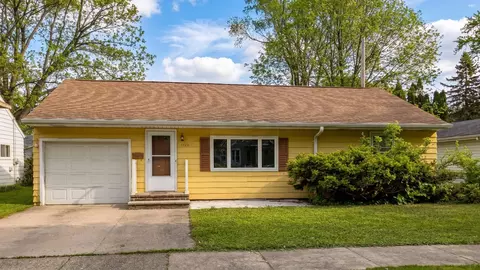 1124 Wisconsin Ct, Appleton, WI 54911