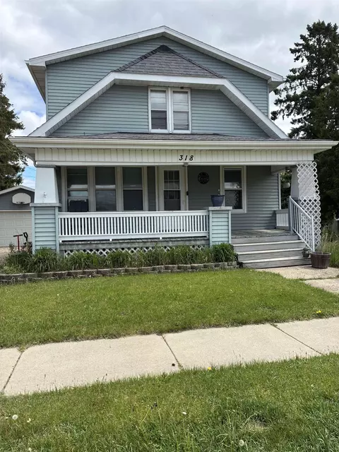 318 Ripon Rd, Berlin, WI 54923