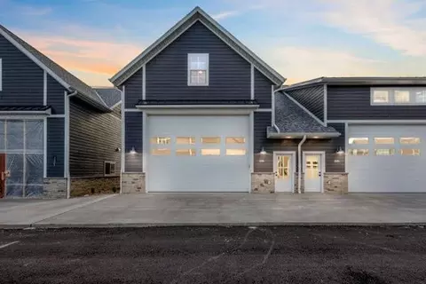 844 S 18th Ave #9, Sturgeon Bay, WI 54235