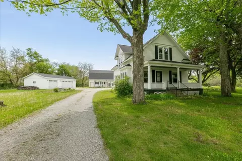 1417 County Rd Jj, Neenah, WI 54956