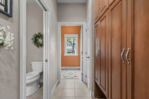 Entry Way - 4916 N Silentwind Way, Appleton, WI 54913 photo 5 of 9