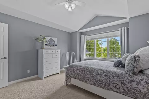 Bedroom - 4916 N Silentwind Way, Appleton, WI 54913 photo 4 of 8