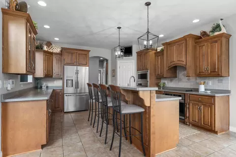 Kitchen - 4916 N Silentwind Way, Appleton, WI 54913 photo 1 of 5