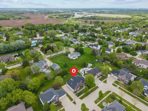 View/Area - 4916 N Silentwind Way, Appleton, WI 54913 photo 5 of 10
