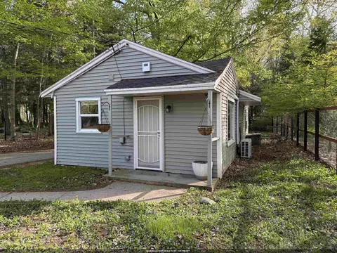 1059 Tacoma Beach Rd, Sturgeon Bay, WI 54235