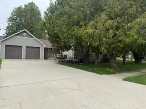 953 Michigan St, Sturgeon Bay, WI 54235