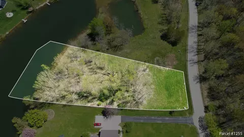 hunters road, Hortonville, WI 54944