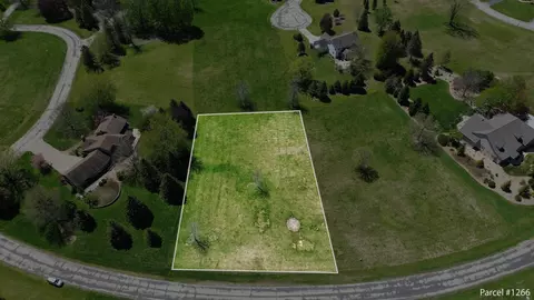 lamise way, Hortonville, WI 54944