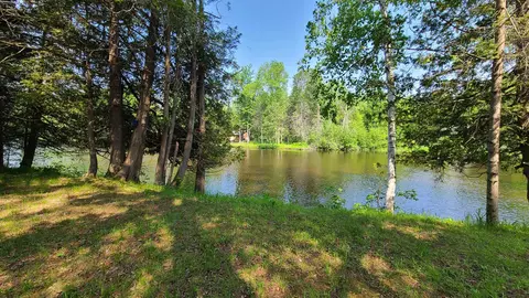 9570 Pine Bend Ln, Gillett, WI 54124