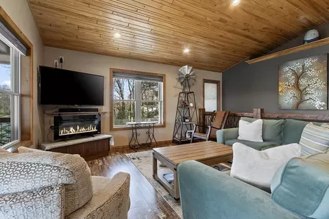 Living - n8772 Beauleau Lake Lane, Gresham, WI 54128 photo 2 of 5