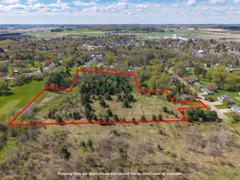 745 Anderson St, Augusta, WI 54722