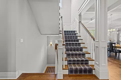 Entry Way - 2427 E Highpond Xing, Appleton, WI 54913 photo 9 of 18