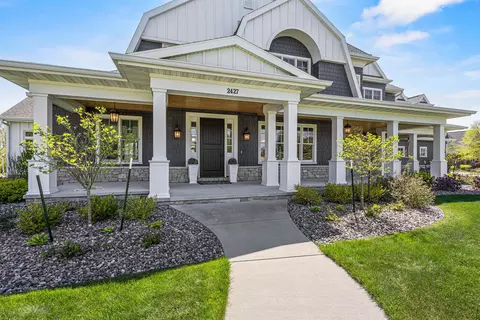 Exterior - 2427 E Highpond Xing, Appleton, WI 54913 photo 3 of 12