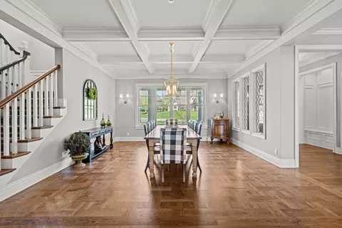 Dining - 2427 E Highpond Xing, Appleton, WI 54913 photo 2 of 4