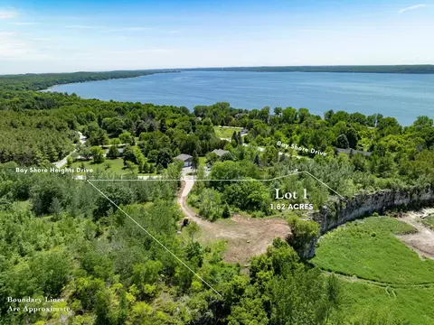bay shore heights drive, Sturgeon Bay, WI 54235