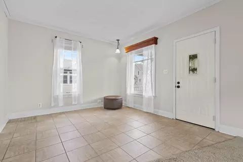 Living - 808 E Hancock St, Appleton, WI 54911 photo 6 of 7
