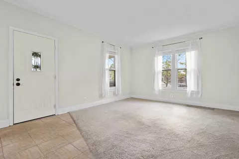 Living - 808 E Hancock St, Appleton, WI 54911 photo 3 of 7