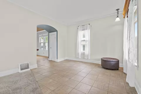 Living - 808 E Hancock St, Appleton, WI 54911 photo 7 of 7