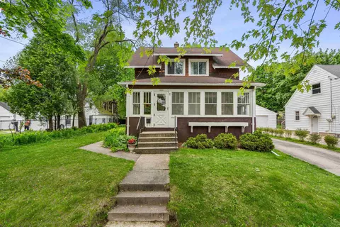 1631 N Alvin St, Appleton, WI 54911